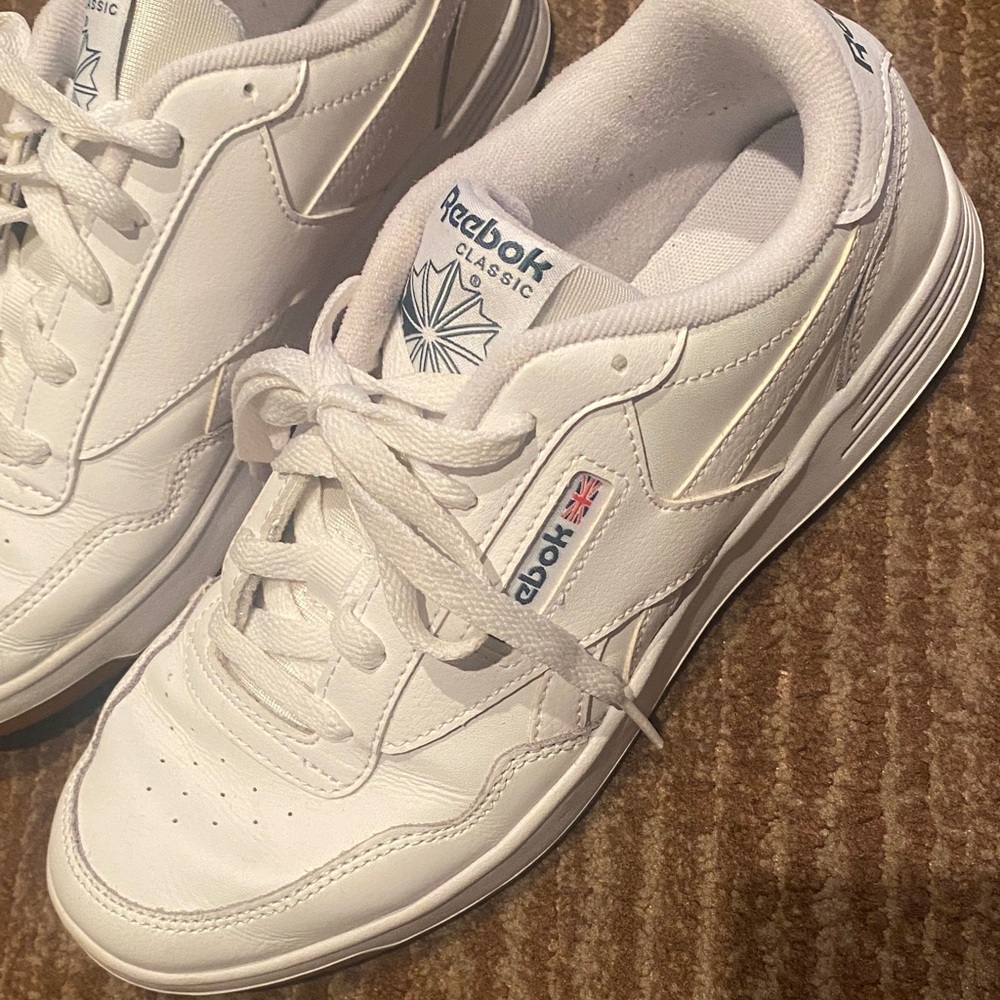 Reebok Classic White Leather Sneakers - Picture 2 of 4